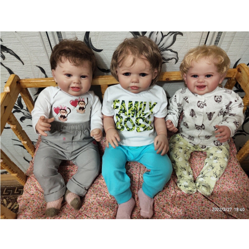 55cm Reborn Realistic Smiling Baby Doll Lifelike Doll Newborn Baby Boy