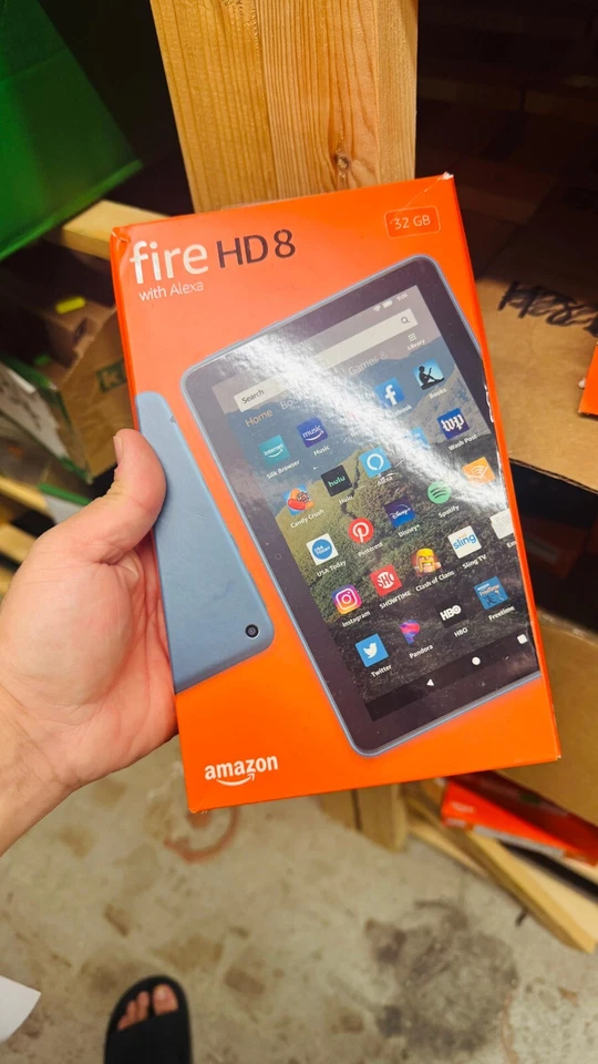 Amazon Fire HD 8 Tablet 10th Generation 2020 With Full HD Display 32GB [Blue] - Image 2 of 4