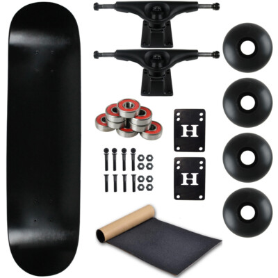 Moose Complete Skateboard Dip Black 8.5'' With Black Trucks and Black Wheels
