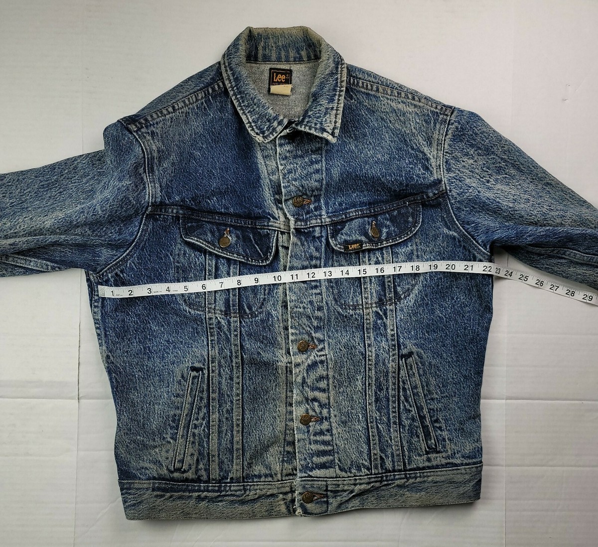 Vintage 80s Lee Denim Jacket Men's Medium USA Made PATD 153438