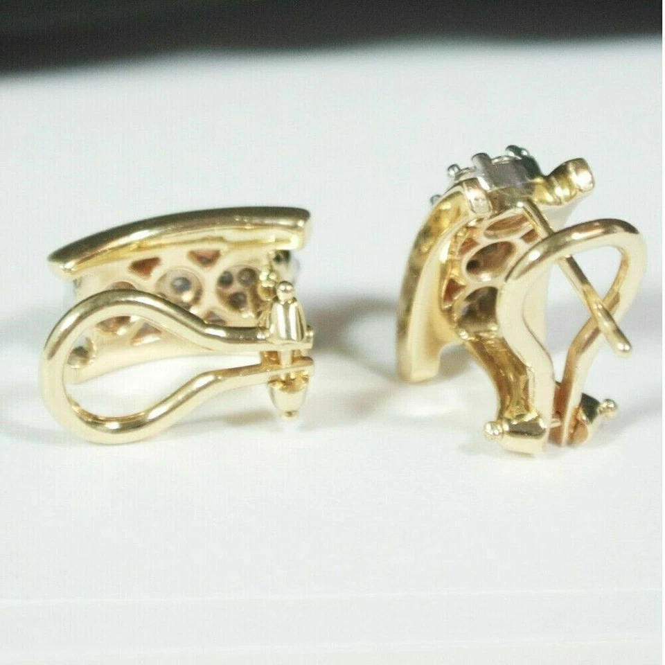 Aretes para mujer de diamantes de corte redondo VVS1/D de 2,50 quilates con acabado en oro amarillo de 14 k Foto 2 de 4