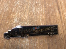 New Sealed Mobil Pin 2.5" Delvac 1300 Super Engine Oil 18 Diesel Truck Lapel Gas