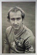 CLIVE WALKER signed photo 12x8" - CHELSEA FC LEGEND