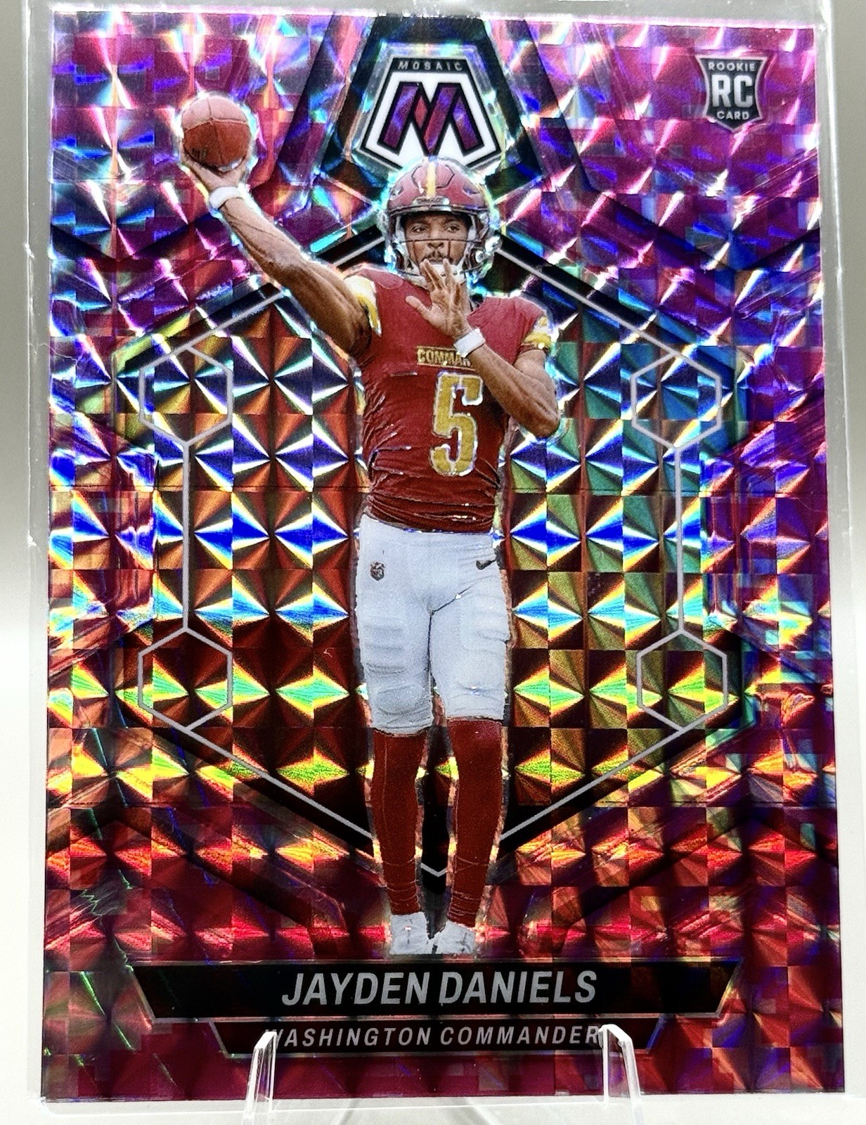 2024 Panini Mosaic Jayden Daniels Pink Camo #302