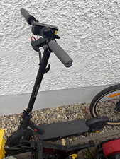 Xiaomi Mi Electric Scooter E-Scooter schwarz klappbar mit Lenkerstange