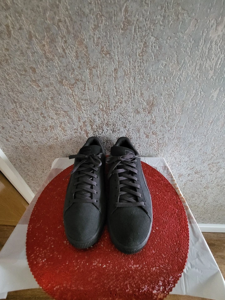 Puma Suede, photo 2 of 5