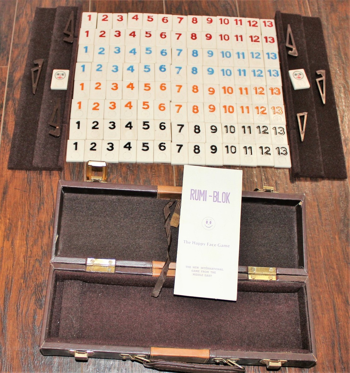 C rumi⭐︎ Vintage Rumi-Blok The Happy Face Game Rummikub Complete Set