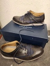 Sz 8.5 Cole Haan Men OriginalGrand Wingtip Oxford Navy Stichlite/Ivory Shoes
