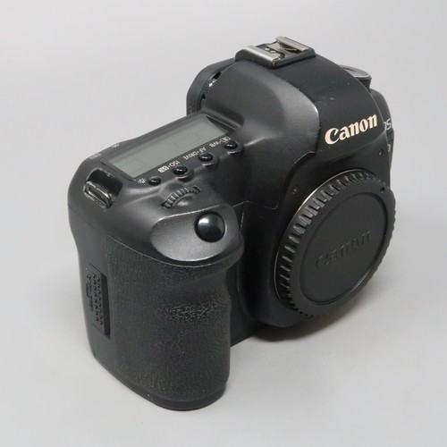 Canon EOS 5D Mark II 21.1MP Full Frame Digital SLR Camera Body Only - Picture 3 of 10
