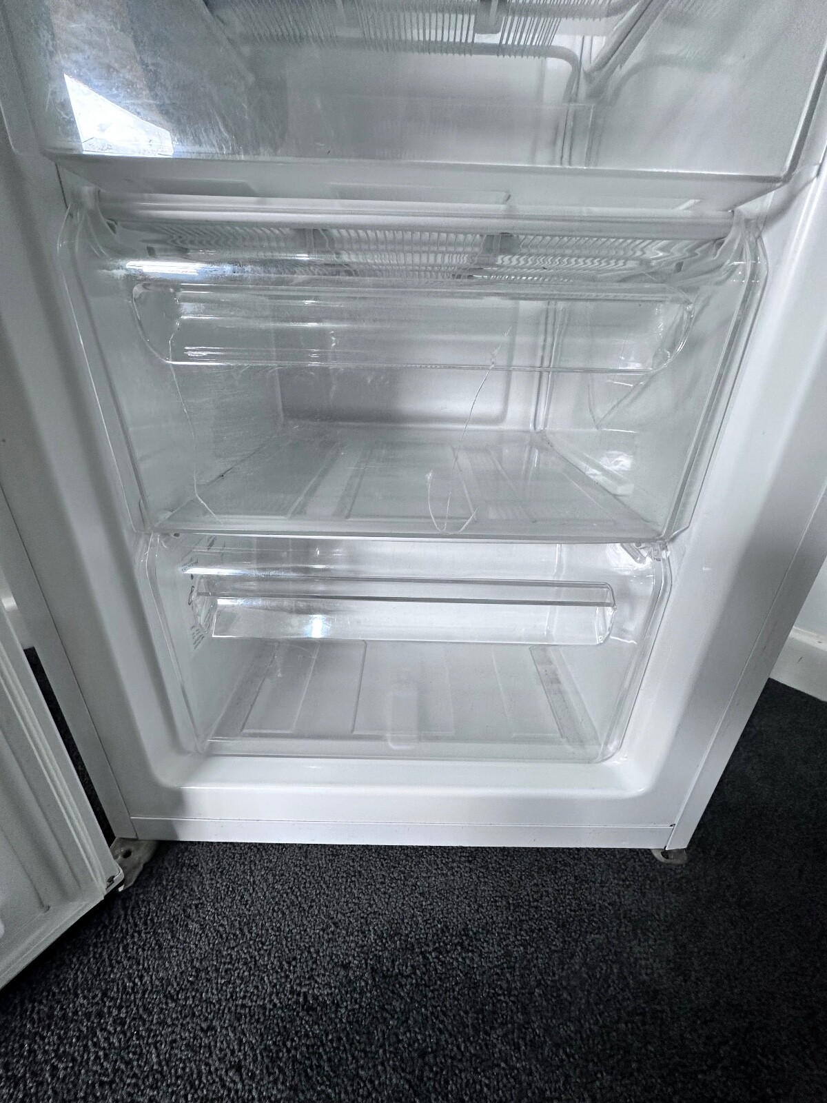 889rrp 181 Litre Westinghouse Upright 6 Drawer Freezer Perfect Working