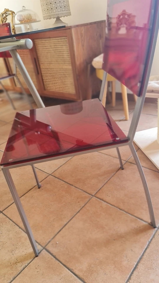 Tavolo in vetro e ferro allungabile (+ 42cm) con 4 sedie - Marca Idealsedia - Immagine 4 di 4