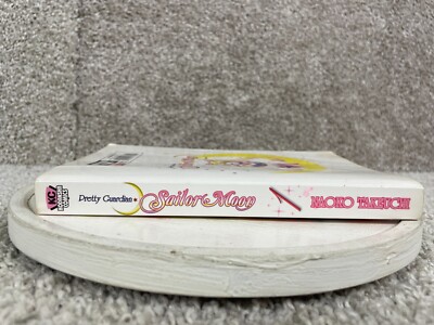 Vintage 2003 Pretty Guardian Sailor Moon #1 Naoko Takeuchi Manga