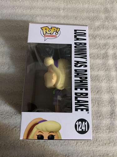 Funko Pop! Vinyl: Lola Bunny As Daphne Blake #1241 - Picture 2 of 6