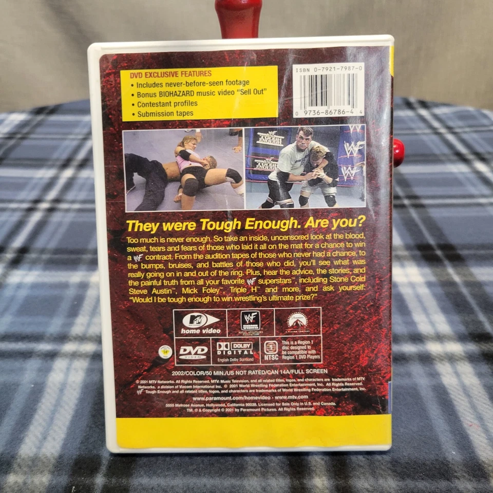 MTV Behind Tough Enough DVD 2002 With Insert Foto 2 de 4