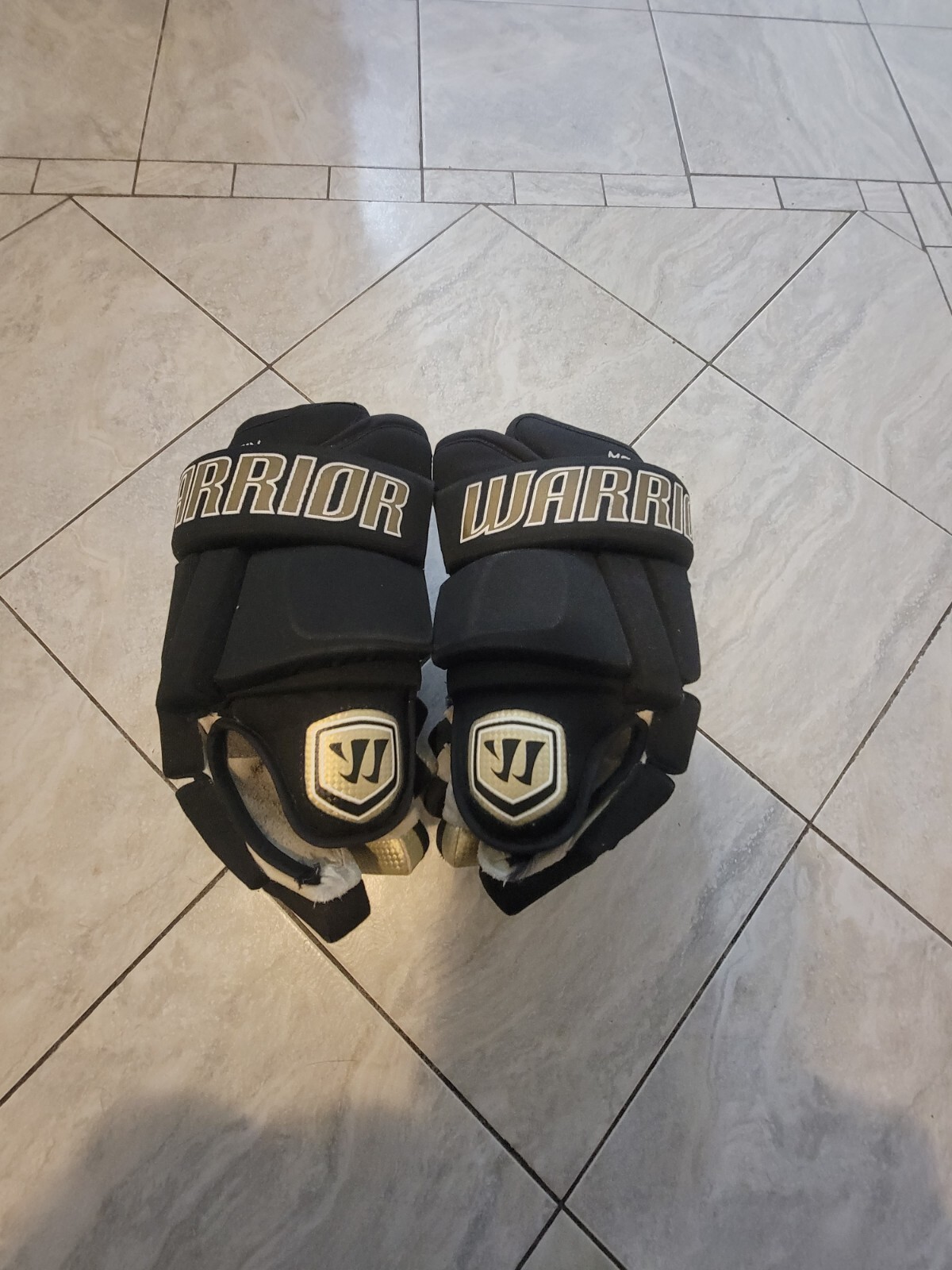 Penguins MIC Warrior Franchise 14" pro stock hockey gloves eBay