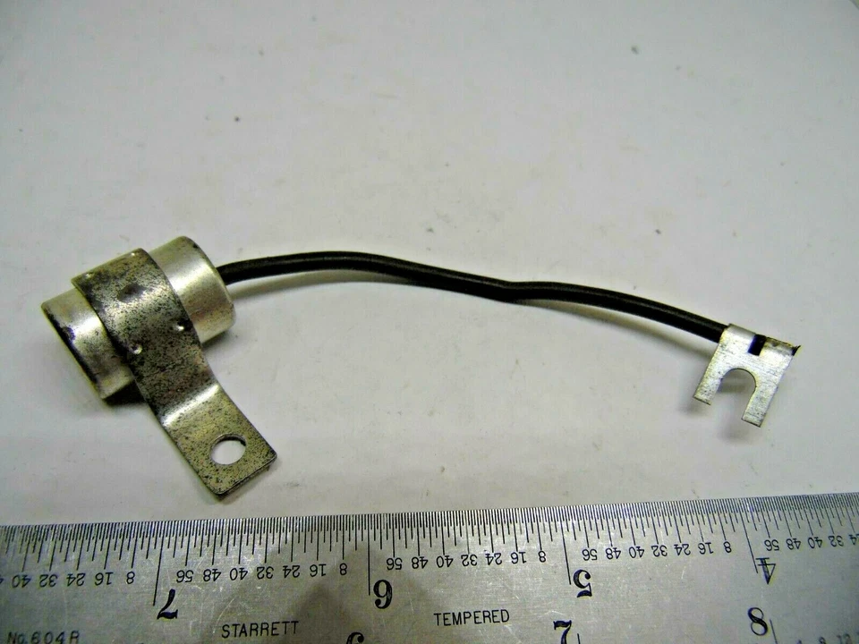 Конденсатор зажигания BWD G600 подходит для 1972 1973 Datsun 240Z, 510, 521 звукоснимателя, 610 - Изображение 2 из 4