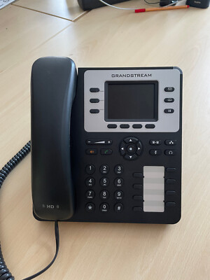 Grandstream GXP2130 IP Telefon schnurgebunden schwarz Netzteil Stellfuß, gebr.