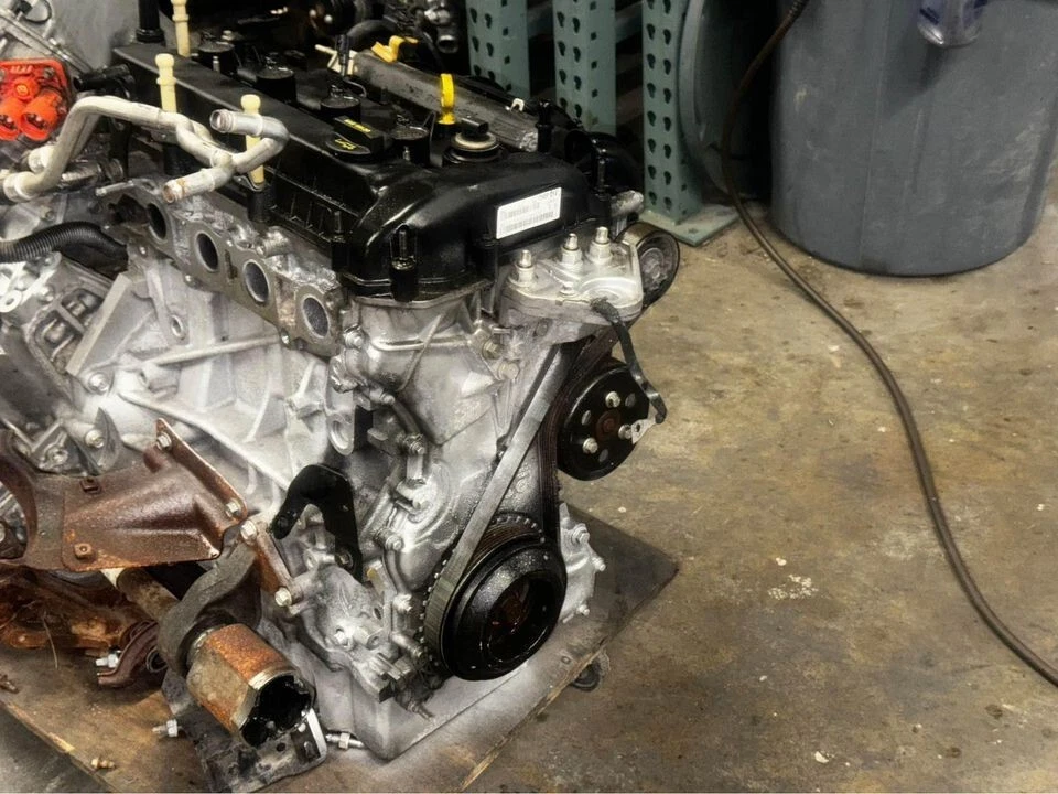 2010 2011 2012 FORD FUSION Escape Mariner Tribute MKZ Engine 2.5L Hybrid 60K Mil - Image 3 of 4