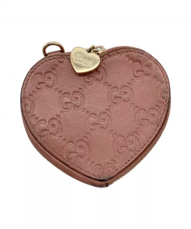 Gucci GG Supreme Heart Shaped Coin Pouch Red