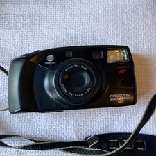 Minolta Freedom Zoom 90EX 35mm Film Camera Te...