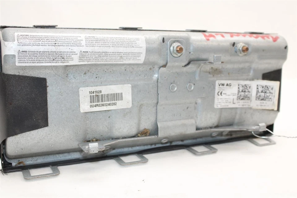 Driver Left Air Bag Convertible Driver Knee Fits 17-18 AUDI A3 1366909 - Image 2 of 4