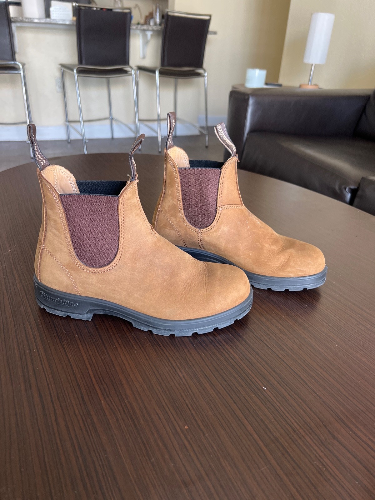 Blundstone Chelsea Boot for Women, Size 7 US - Brown WORN TWICE