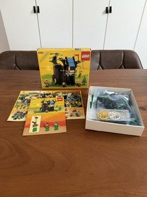 Lego Legoland Set 6054 Forestmen's Hideout inc Box, Instructions 1988