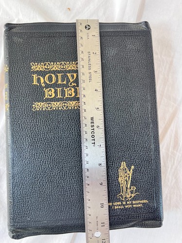 Holy Bible, The Good Leader, KJV, Indexed,Red Letter, Illustrated, Leather, 1948 - Foto 3 di 17