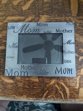 Mother/ Mom Pewter Frame: Opening Size Roughly 3x5