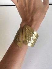 Brushed Gold Tone Woven Pattern Cuff Bracelet with Hinge Beautiful Angular Shape