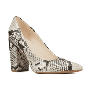 nine west snake