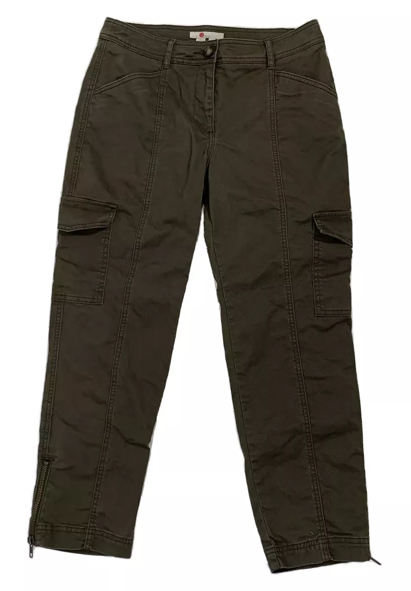 Petite cargo sales
