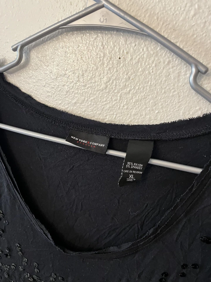 Top de lentejuelas negro sin mangas talla XL de New York & Company Collection para mujer Foto 3 de 4