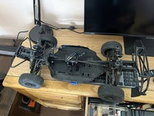 Team associated sc8 roller