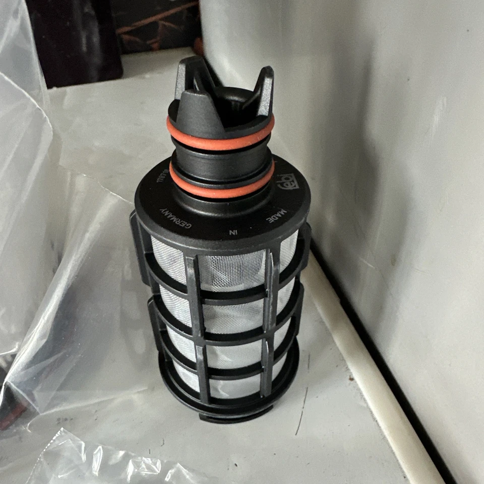 Fuel Filter Set FEBI Fits MERCEDES Actros Mp4 / Mp5 Antos Arocs 11-18 4700900055 - Image 2 of 4