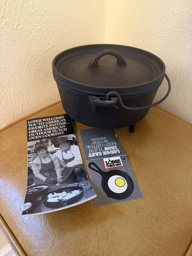 Vintage Lodge Cast Iron Dutch Oven 8” With Legs, Handle No. 8 USA