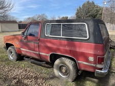 Hard Top From Bed Of 1987 K5 Chevy Blazer 4x4