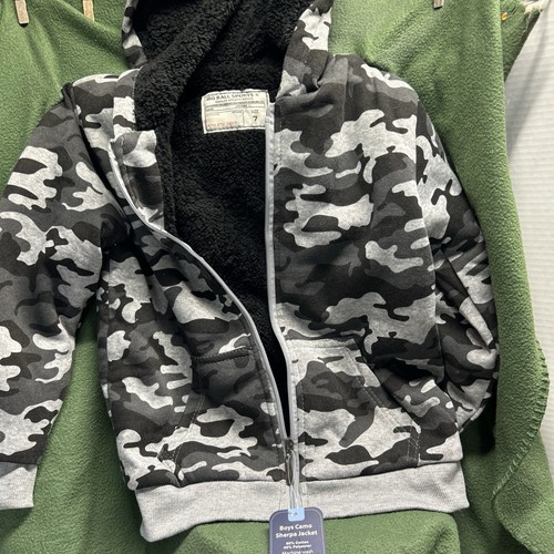 Black And Gray Camo Jacket Size 7 New Tags On It Hooded With Front Zipper - Picture 5 of 8