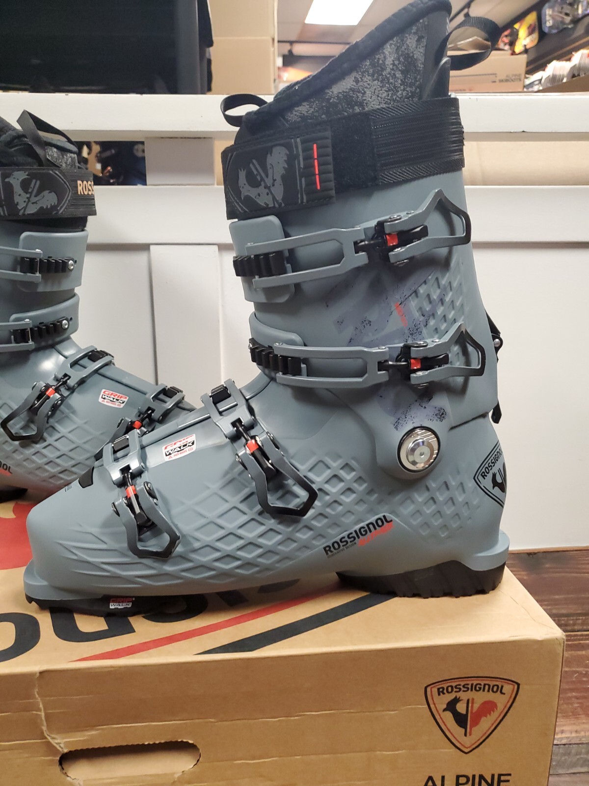 NEW IN BOX ROSSIGNOL ALLTRACK PRO 120 GW MENS SKI BOOTS 30.5 ! eBay
