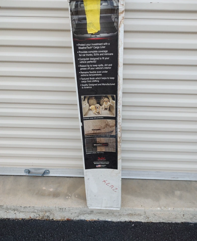 Forros de carga WeatherTech 42056 grises para Toyota RAV4, 1996-200 Foto 2 de 3