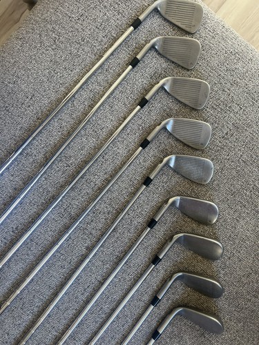 Ping G Series complete iron 9 club set L-5 black dot, RH, S Shaft, GP Align - Picture 4 of 11