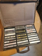 VINTAGE FAUX BROWN LEATHER 30 CASSETTE TAPE CASE WITH 29 Gospel, Rock