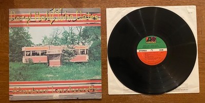 Hall and Oates - Abandoned Luncheonette - 1973 Pressing- Vinyl VG+. rock. Pop.