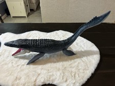 Jurassic World Fallen Kingdom Real Feel 28" Mosasaurus Dino Figure by Mattel