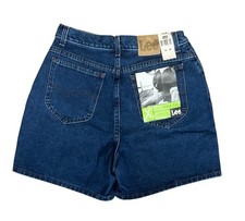 Vintage LEE Women  s Jean Shorts Size 14 Classic Relaxed Fit Stone Wash NWT