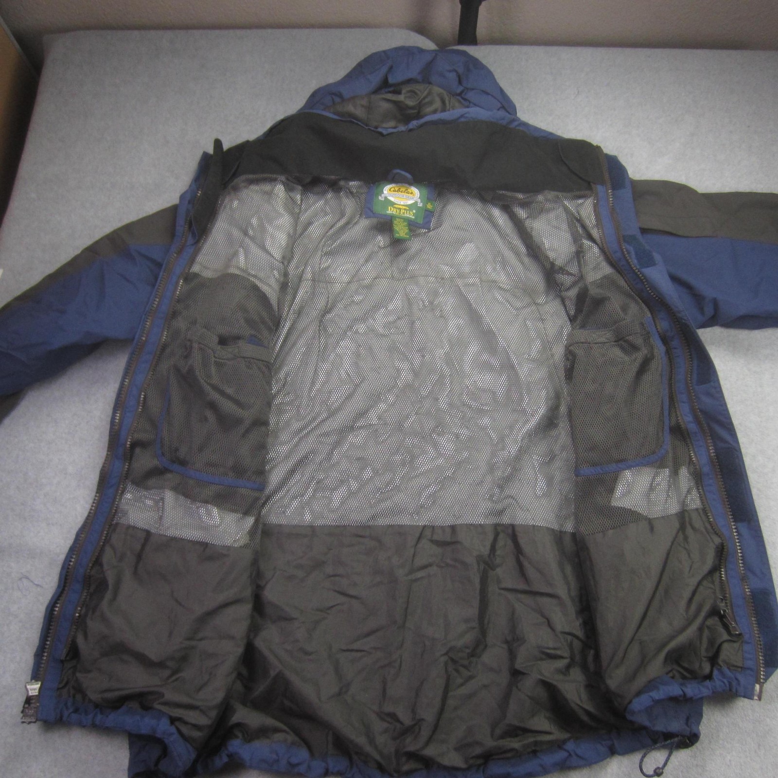 Cabelas Jacket Mens XL Tall Blue Dry-Plus Waterproof Hooded Spectrum Shell