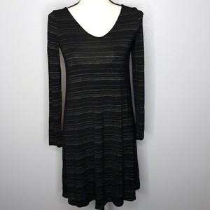 black and gold tunic dress