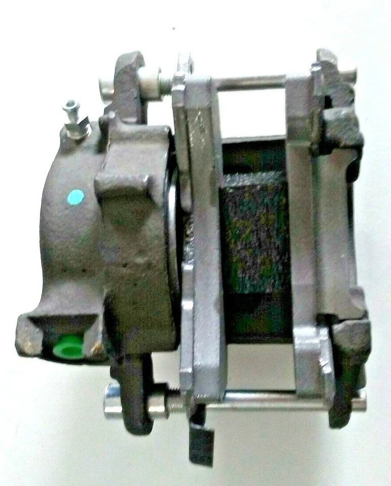 Disc Brake Caliper-ThermoQuiet with Brake Pads Front Left WAGNER TQM25010 - Image 4 of 4