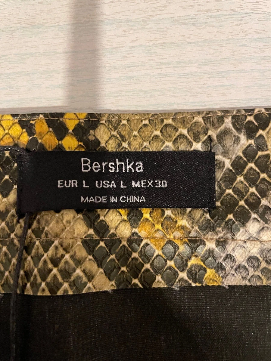 mini falda bershka