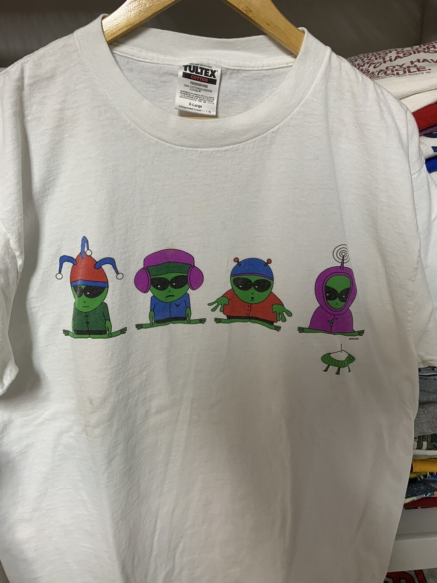 South Park Vintage 1998 Aliens T-shirt. Rare Vintage 90s Shirt